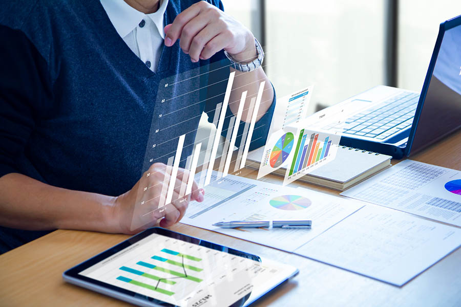 How to Start a Financial Advisor Business in 2025?
