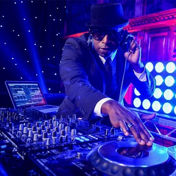 Hire a DJ London