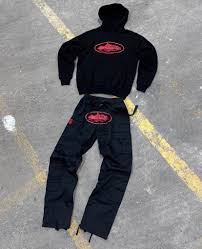 Corteiz cargos