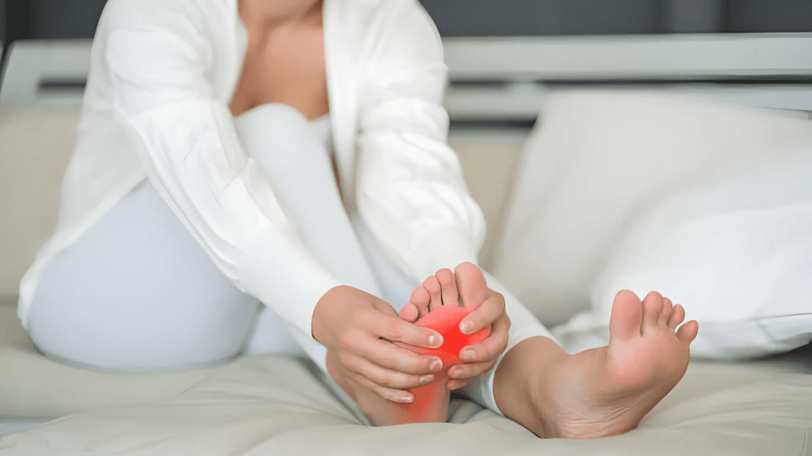 Finding the Connection Is Prolonged Heel Pain a Sign of Cancer? Pinauna